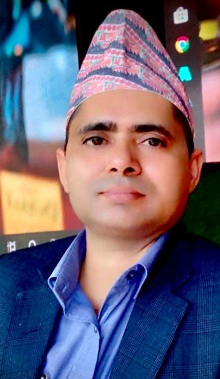 प्रकट कुमार अधिकारी